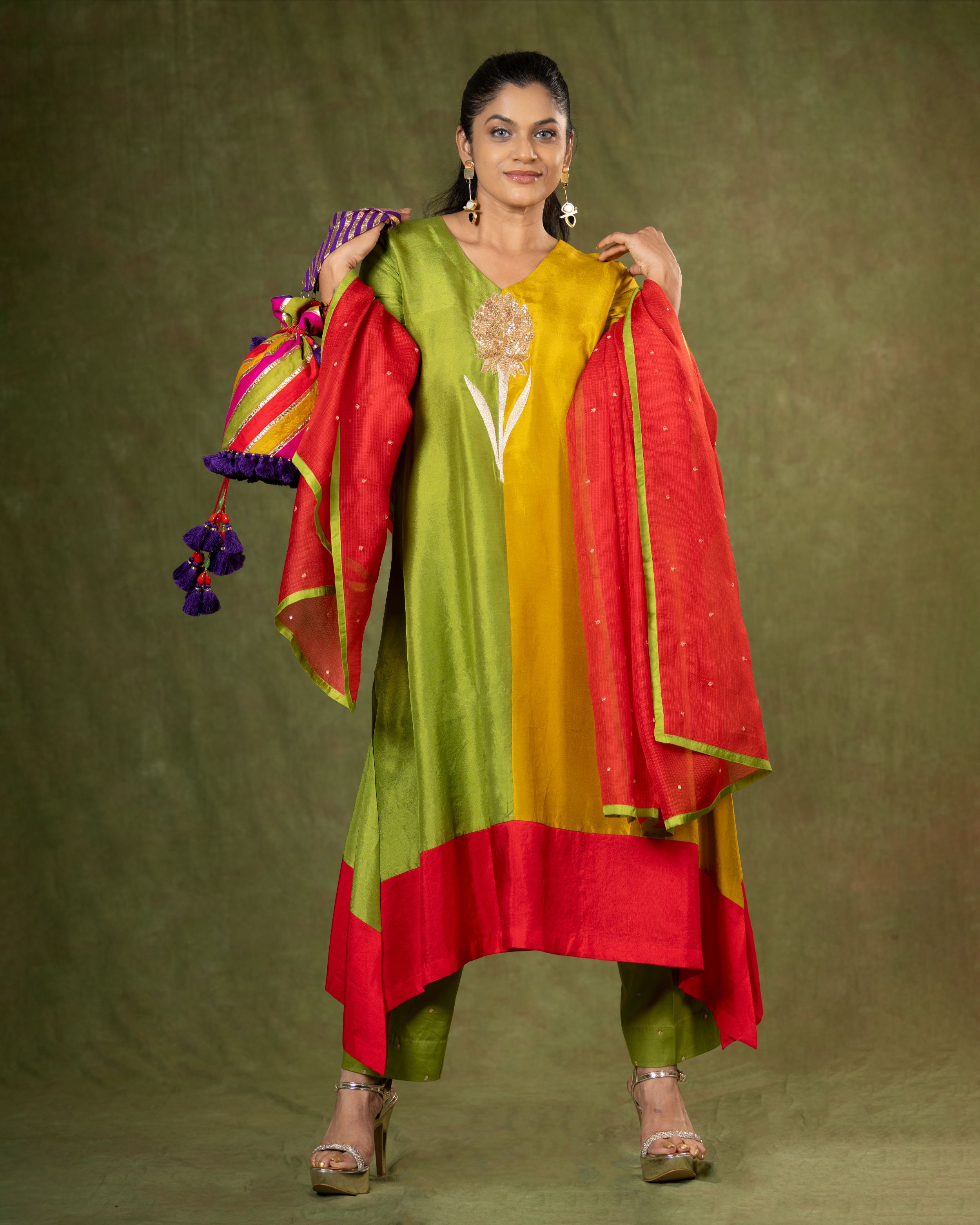 ROSELLE KURTA SET (MUSTARD/OLIVE)