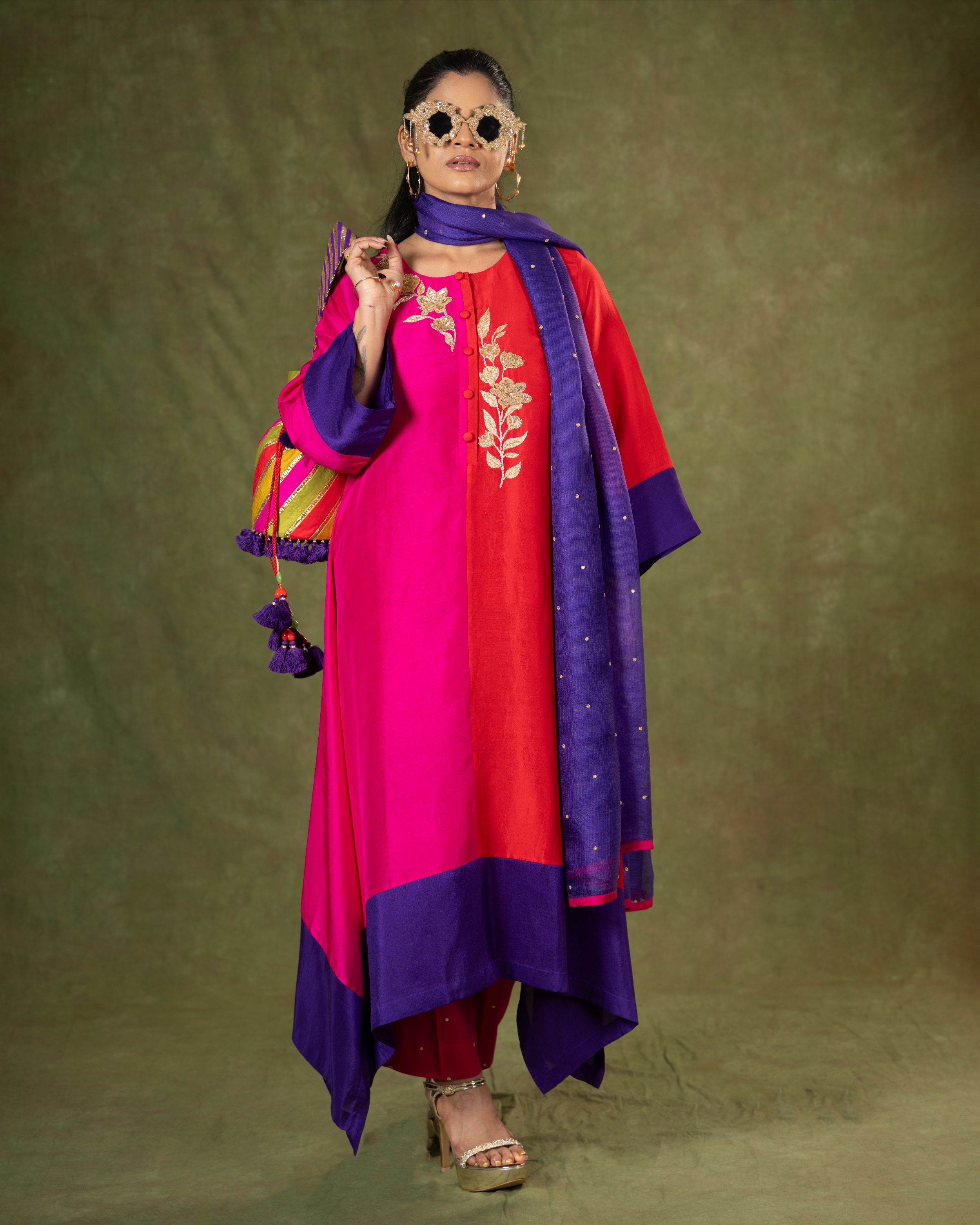 HUELETTE KURTA SET (CRIMSON/PINK)