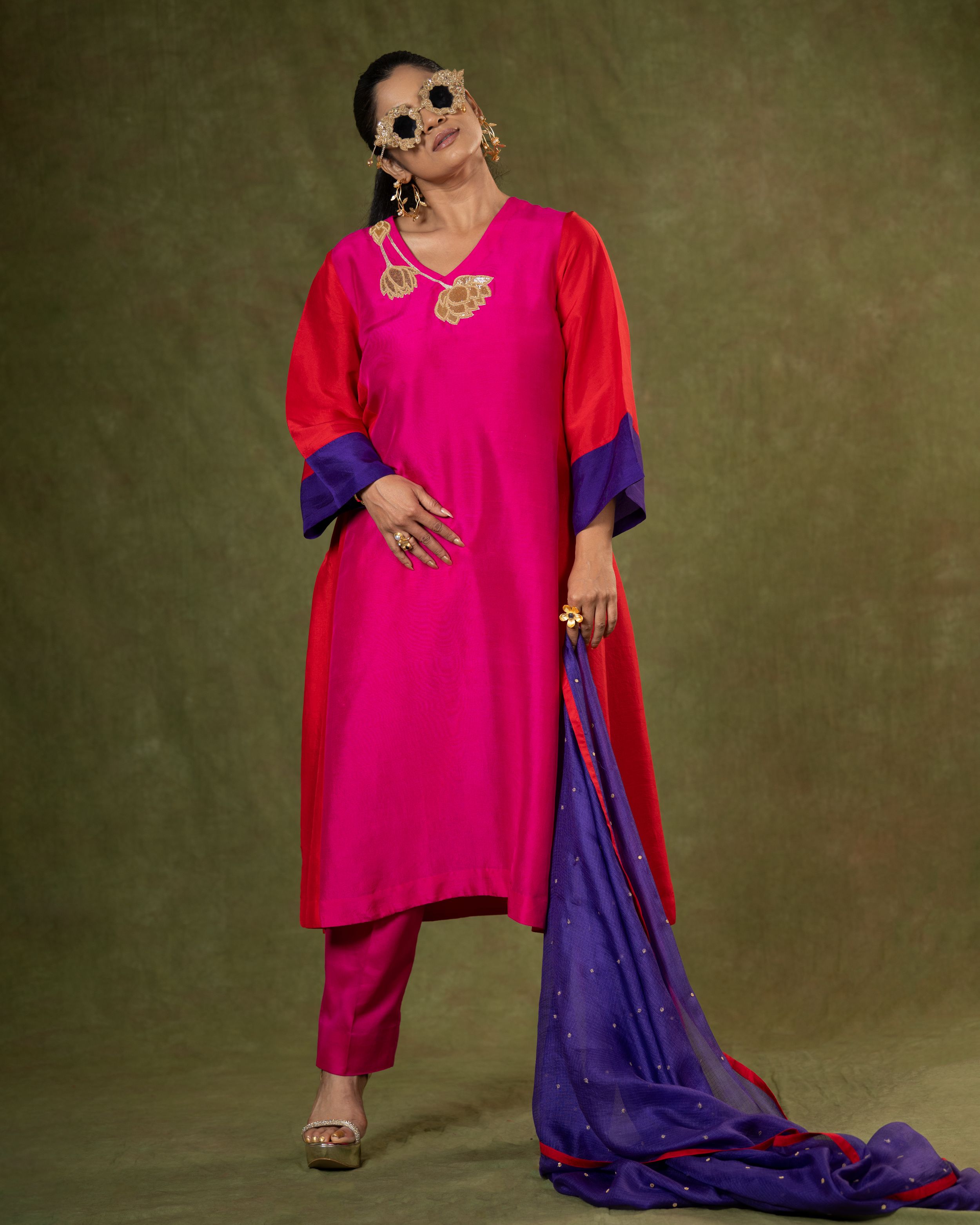 TINTALIA KURTA SET (CRIMSON/PINK)